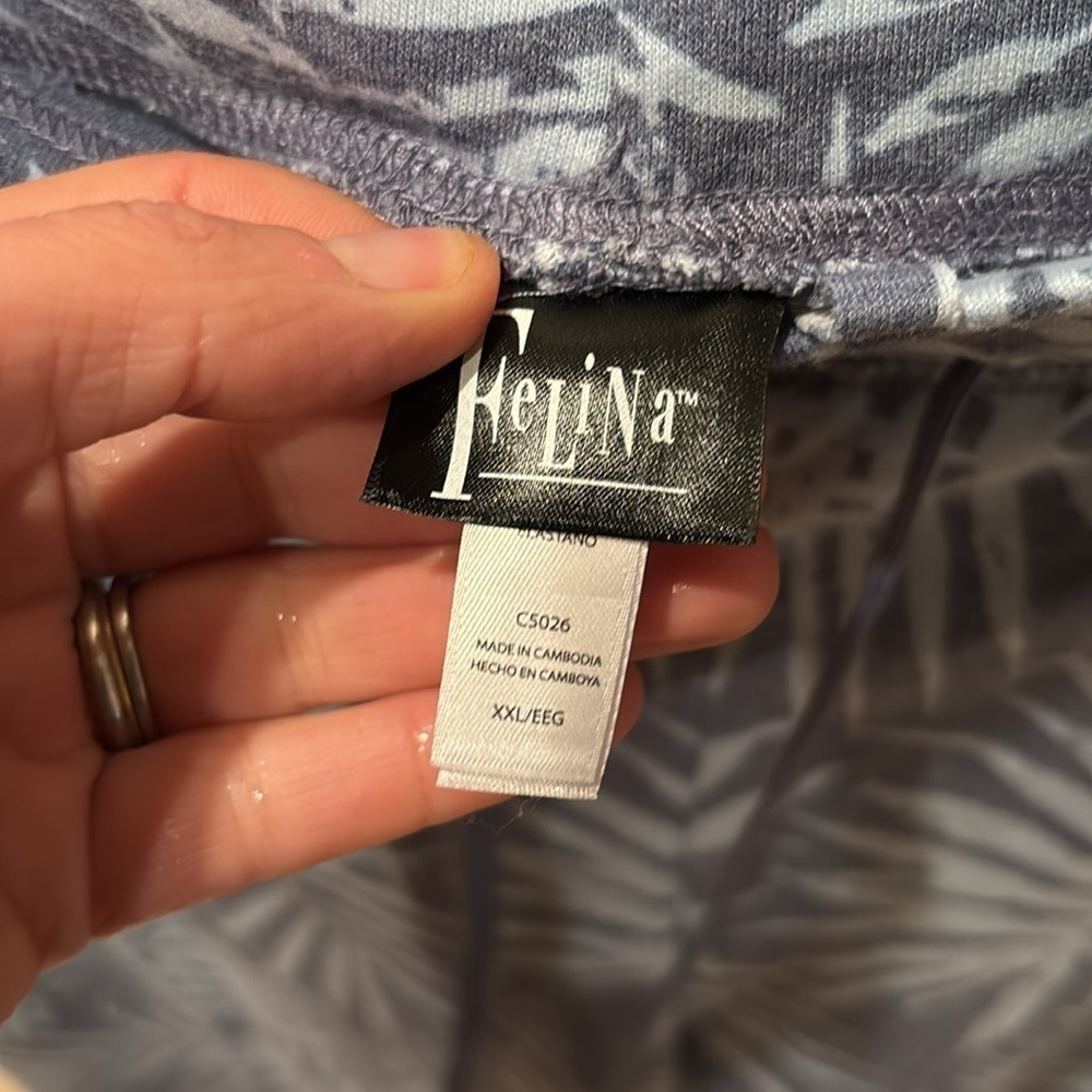Felina woman's jungle print blue sweatpants - Picture 6 of 9